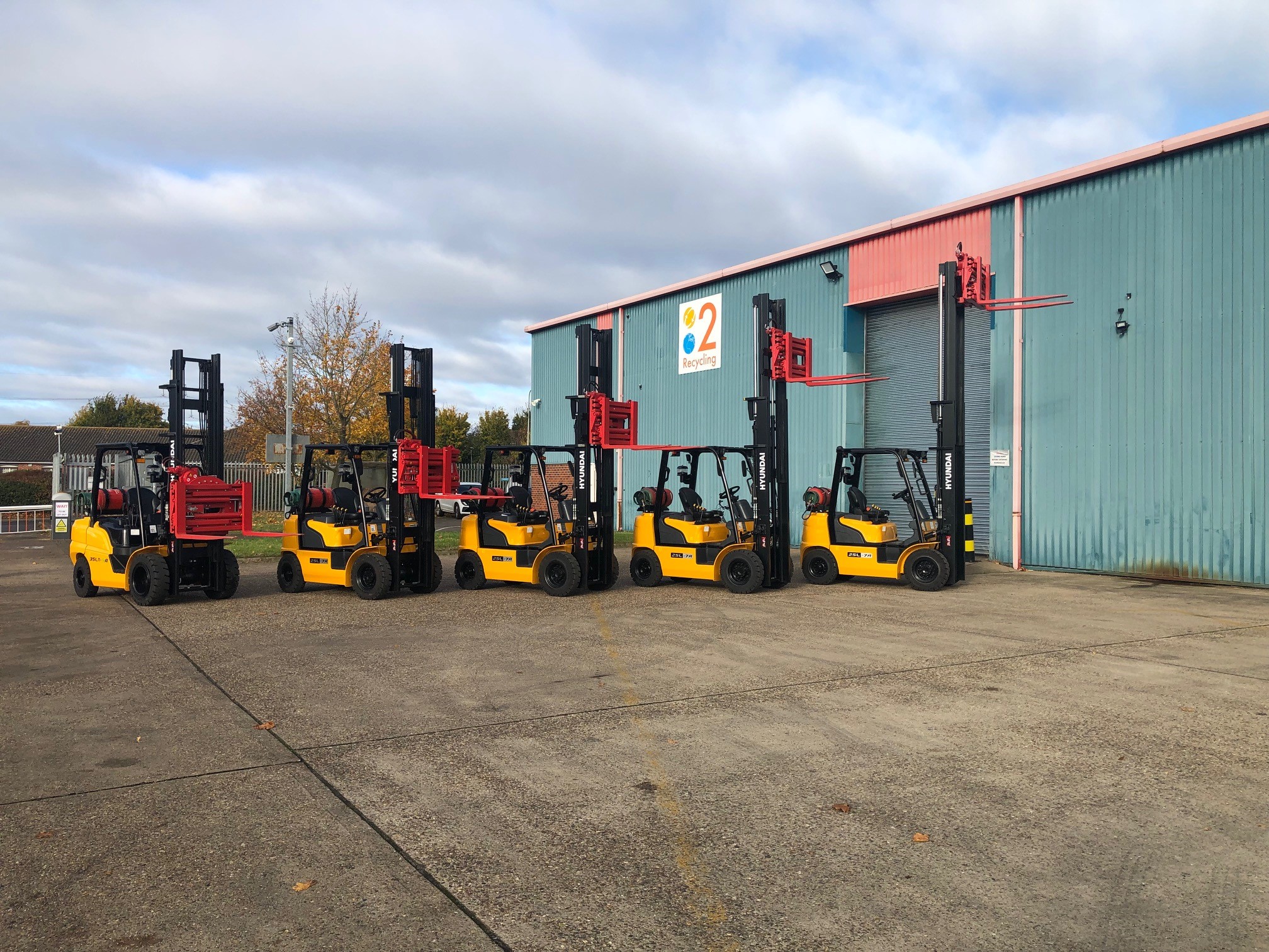 2 Recycling new Forklifts